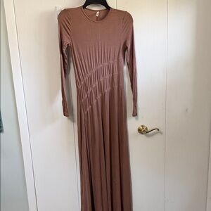 HALARA Long Sleeve Maxi Dress in Mauve Brown